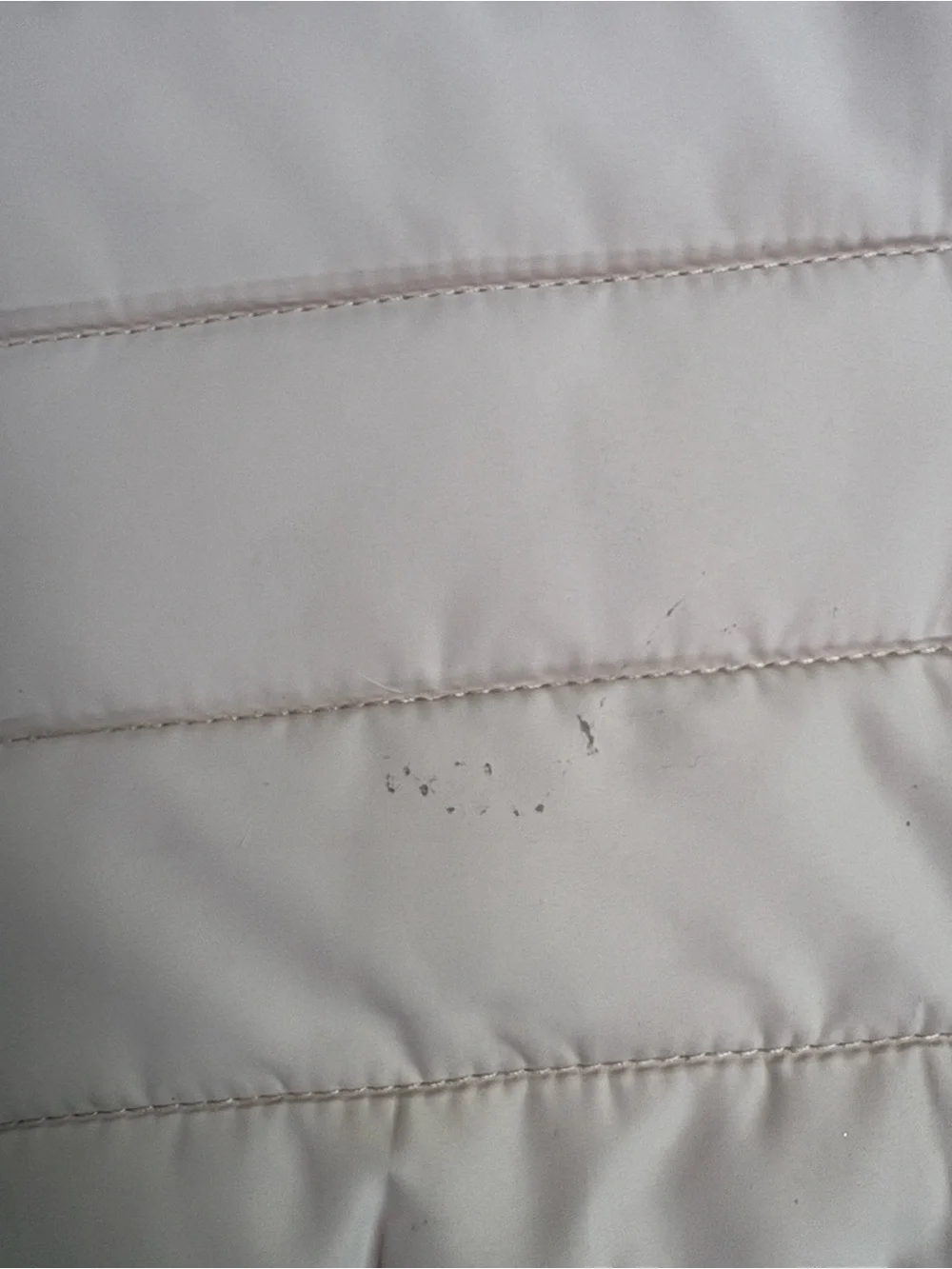 VANDEL Padded Laptop Sleeve Case in Cream